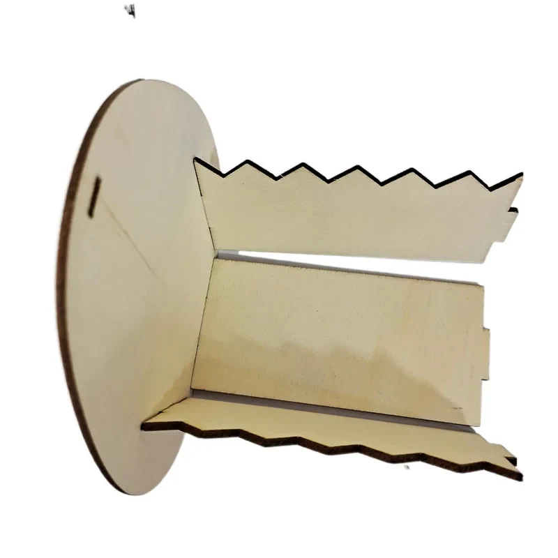 Original representative commercial visual for Unfinished Eco-friendly Plywood Easter Graffiti Egg Basket 10.5x12cm for Party Decorations.