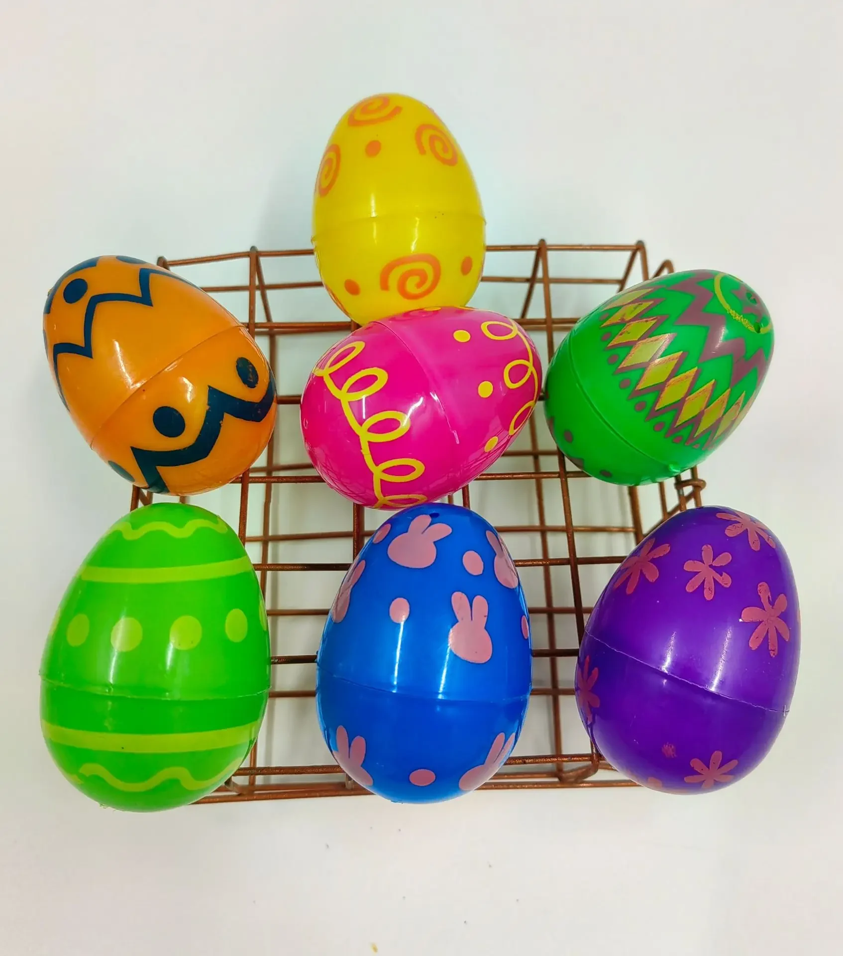 Original representative commercial visual for 5.7x4.2cm Easter Decoration Eggs Plastic for 2023 Hunt Easter Custom Eggs for Easter Festival Party Decorations.