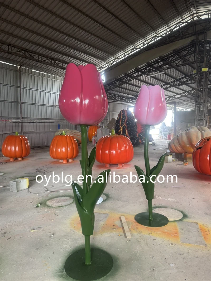 Original representative commercial visual for Giant 7 Feet Outdoor Red Fiberglass Tulip Flower Sculpture for Spring Festival and Easter Decoration.