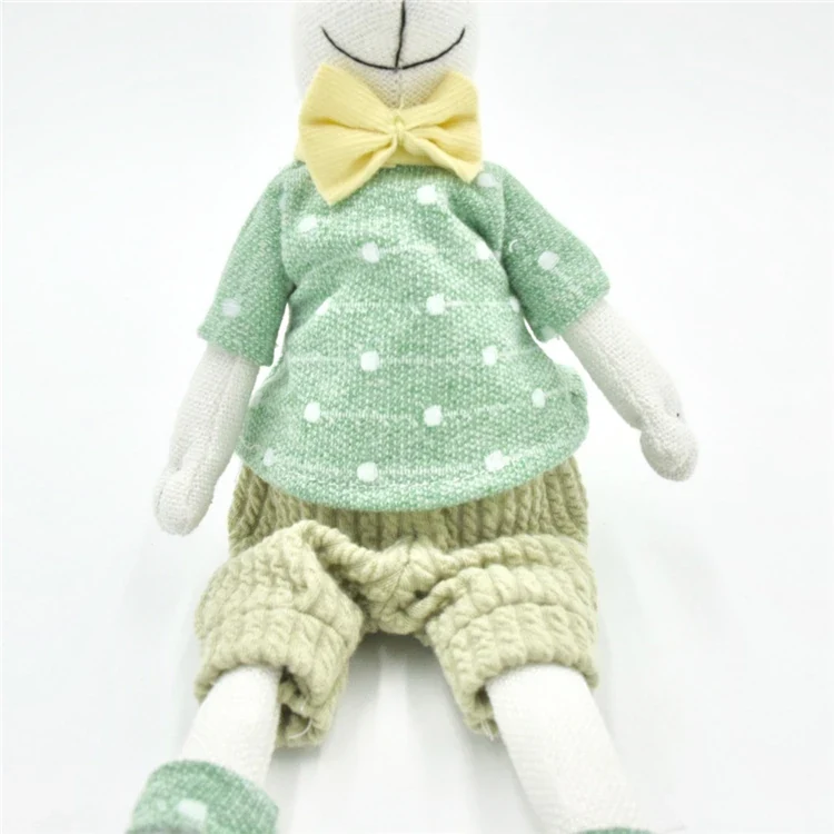 Original representative commercial visual for Custom Easter Decoration Rabbit Home Party Bunny Couple Ornament Holiday Gifts Figure Stuffed Bunny for Home Decor.